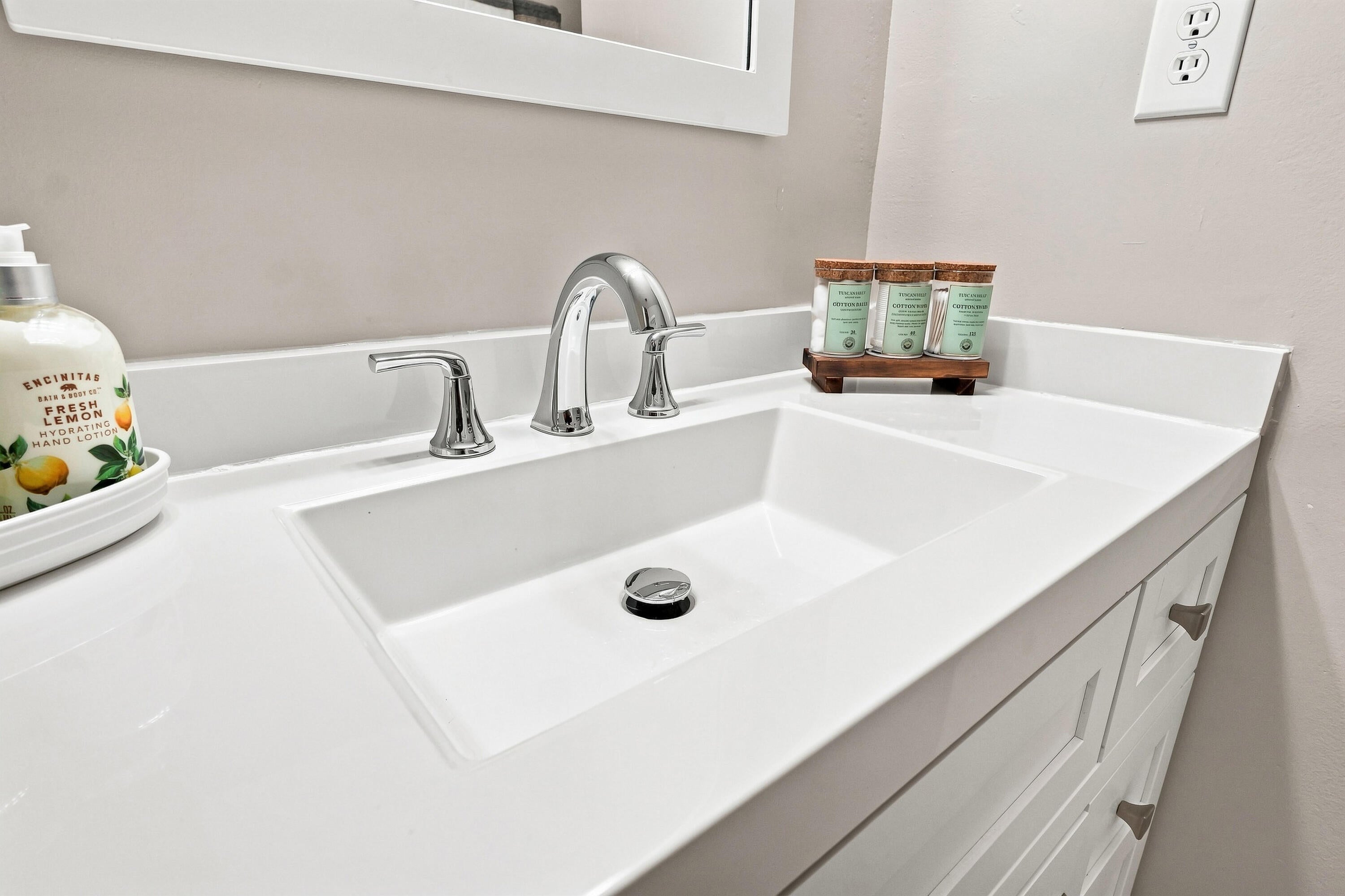 COUNTRYVIEW ESTATES 5TH ADDN - Residential