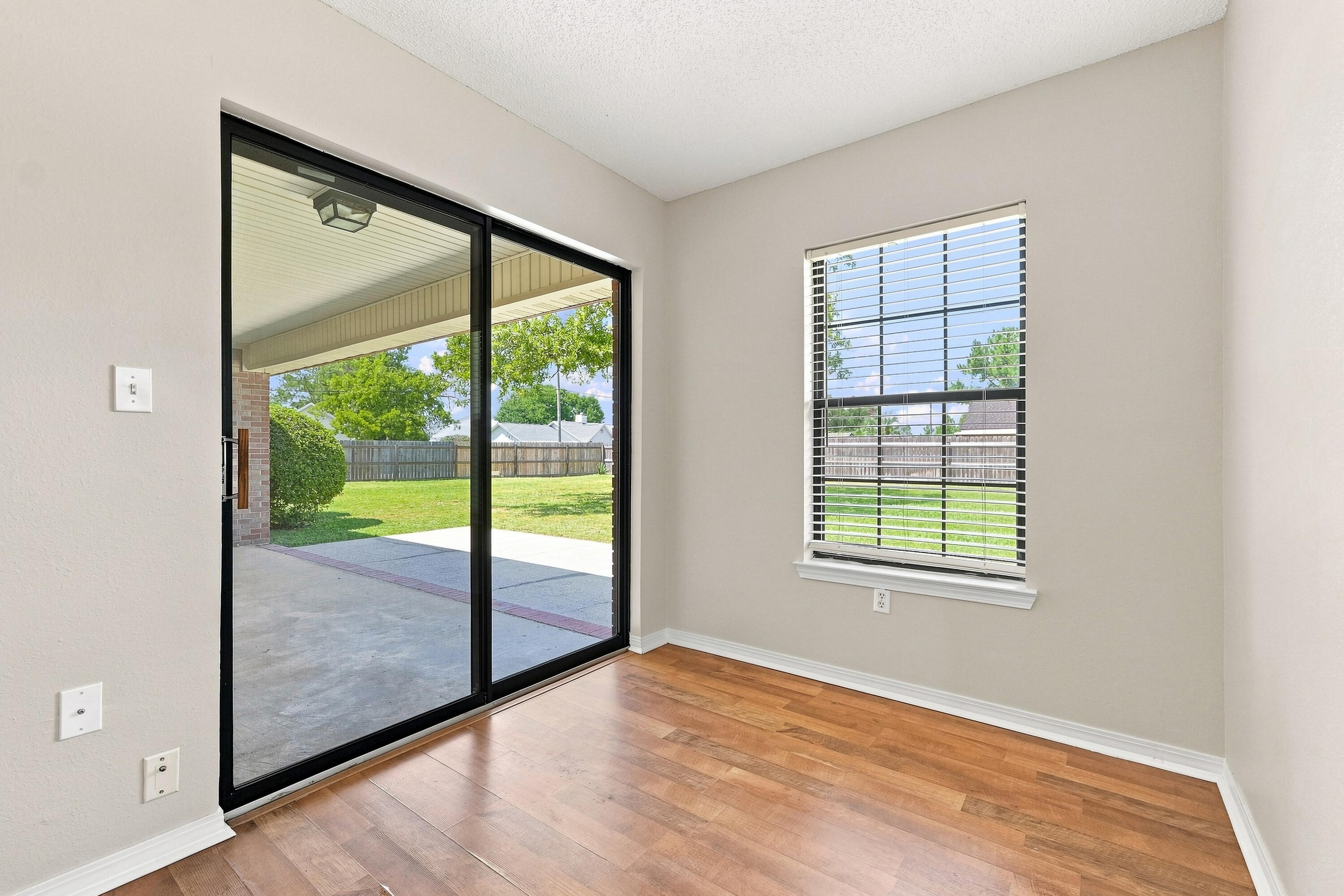 COUNTRYVIEW ESTATES 5TH ADDN - Residential