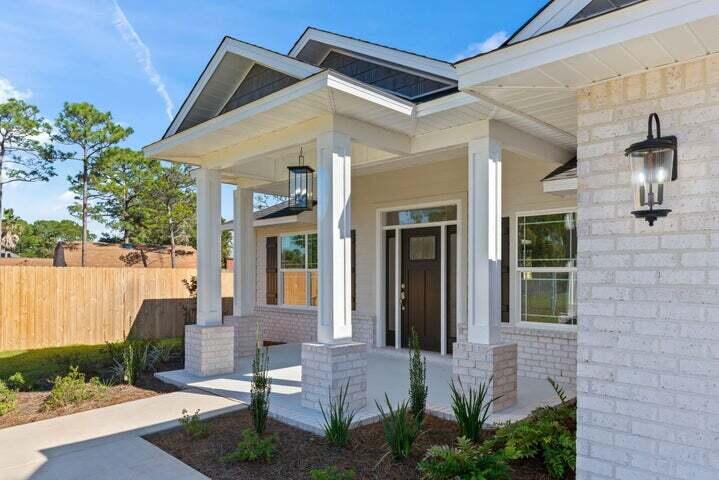 SANTA ROSA SHORES 4TH ADDN - Residential