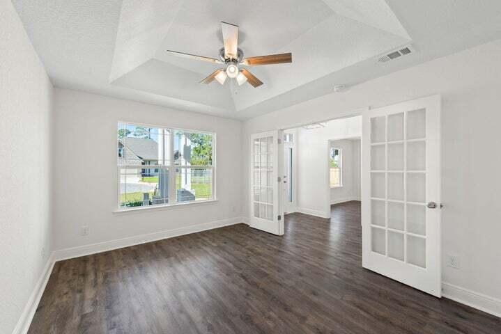 SANTA ROSA SHORES 4TH ADDN - Residential