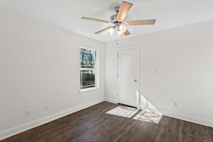 SANTA ROSA SHORES 4TH ADDN - Residential
