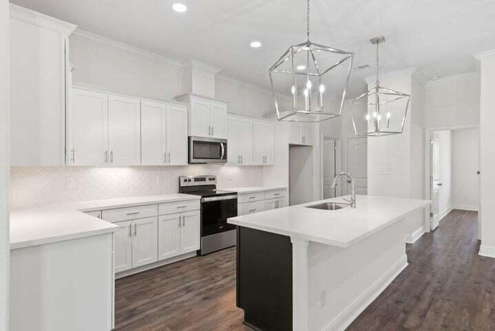 SANTA ROSA SHORES 4TH ADDN - Residential