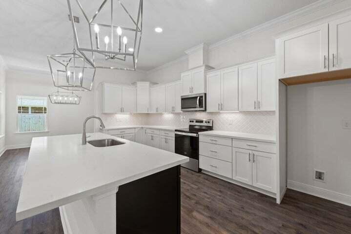 SANTA ROSA SHORES 4TH ADDN - Residential