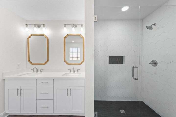 SANTA ROSA SHORES 4TH ADDN - Residential