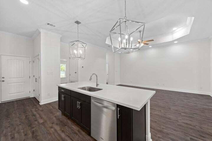 SANTA ROSA SHORES 4TH ADDN - Residential