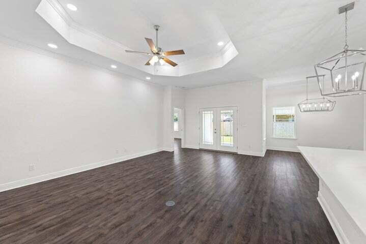 SANTA ROSA SHORES 4TH ADDN - Residential