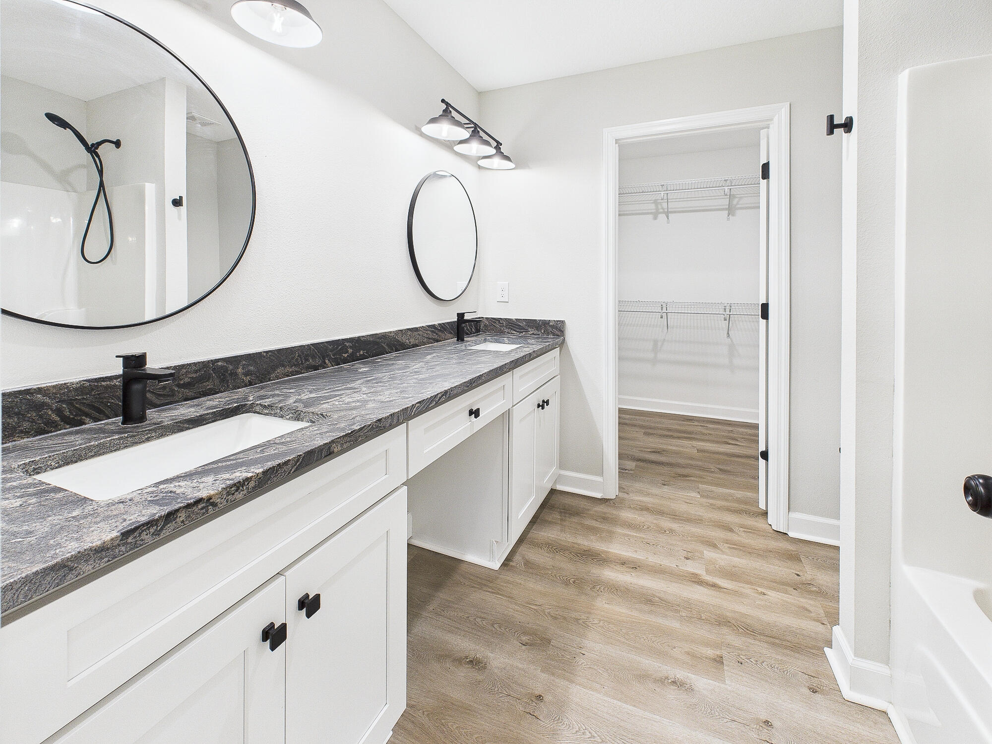 SOUTH HOLLEY GROVE - Residential