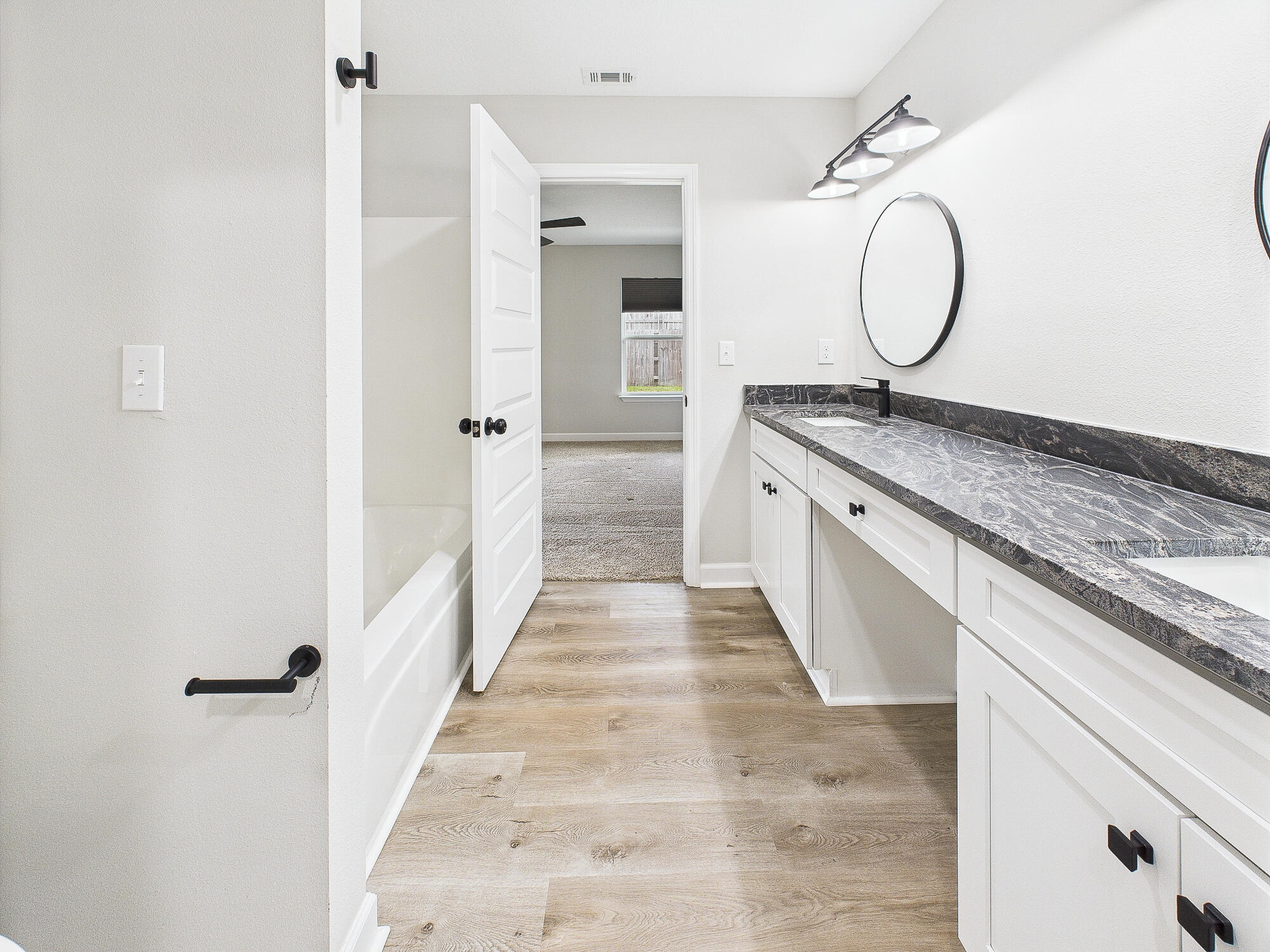SOUTH HOLLEY GROVE - Residential