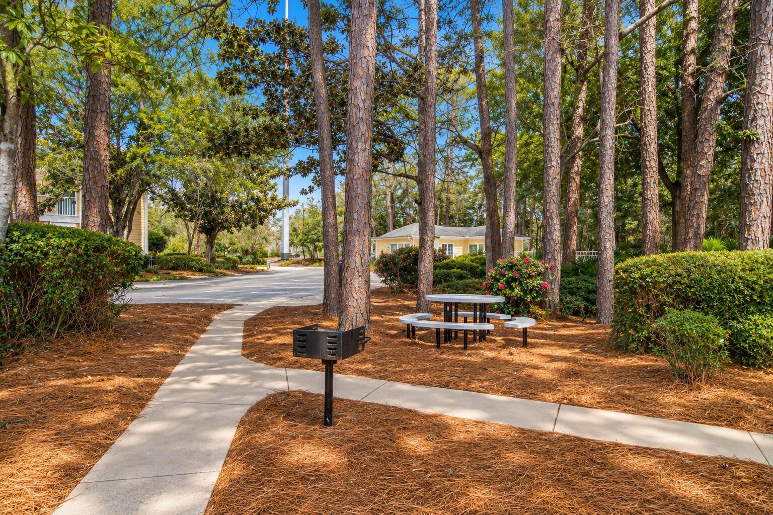 POINTE OF VIEW CONDO #909 - Residential
