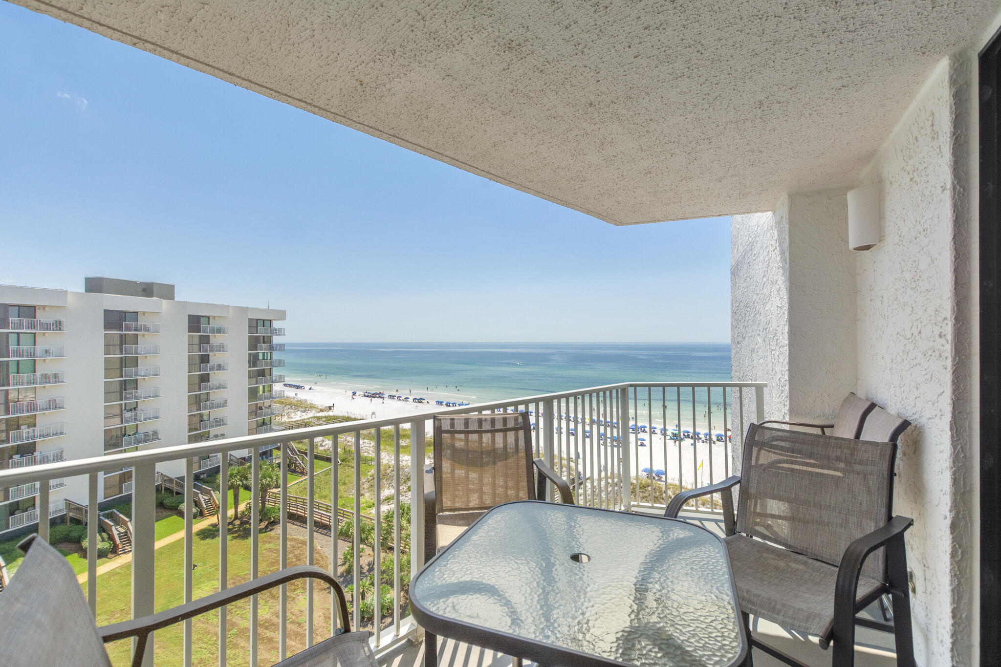 MAINSAIL CONDO PH 5 - Residential