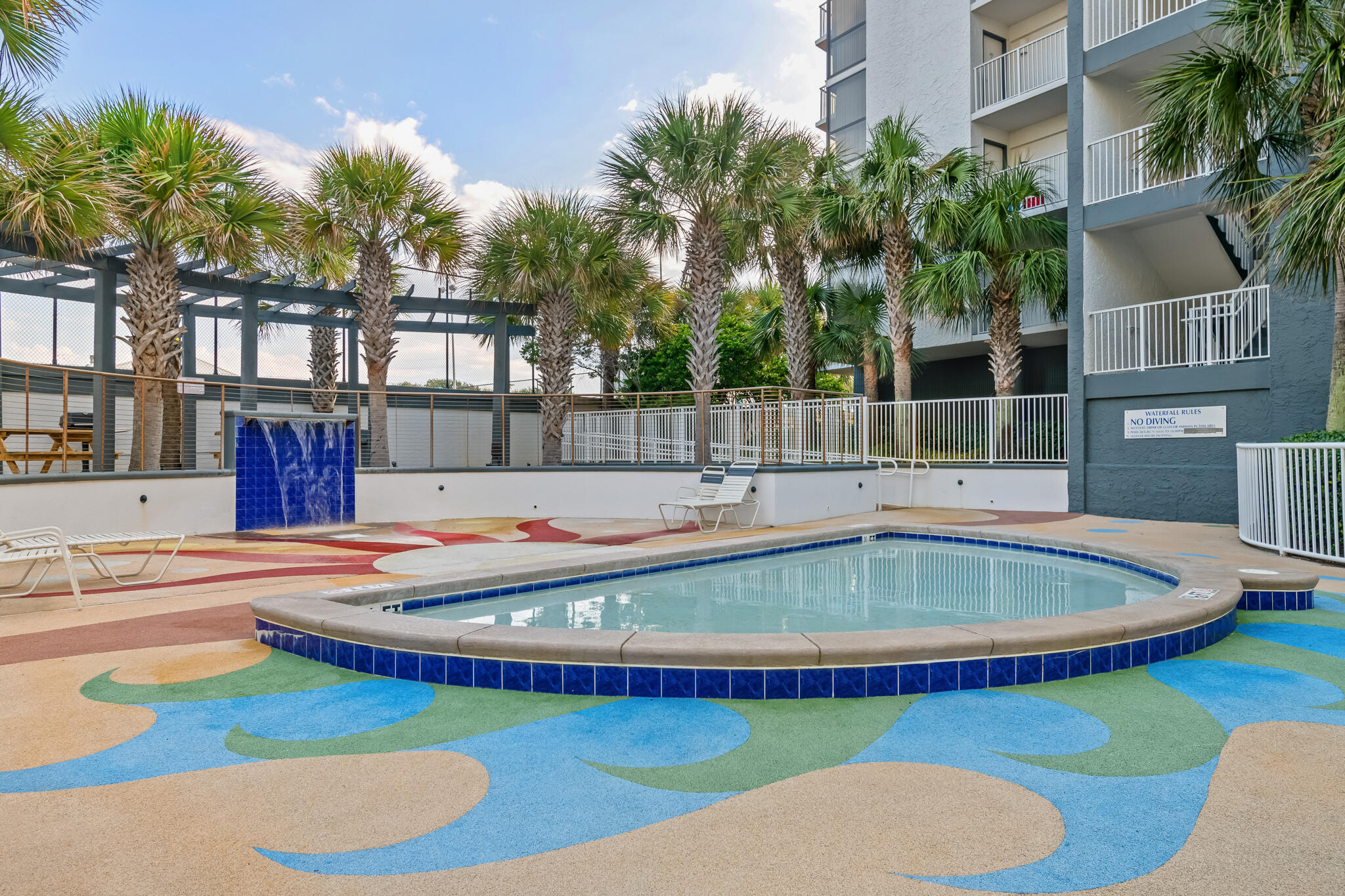 MAINSAIL CONDO PH 5 - Residential