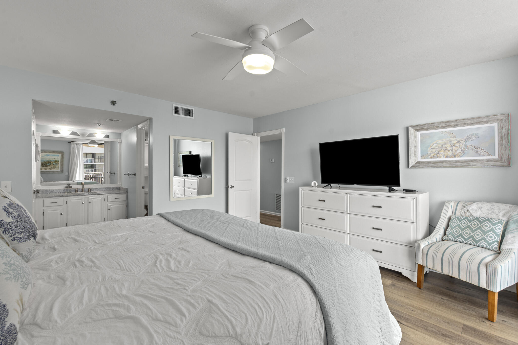 MAINSAIL CONDO PH 5 - Residential