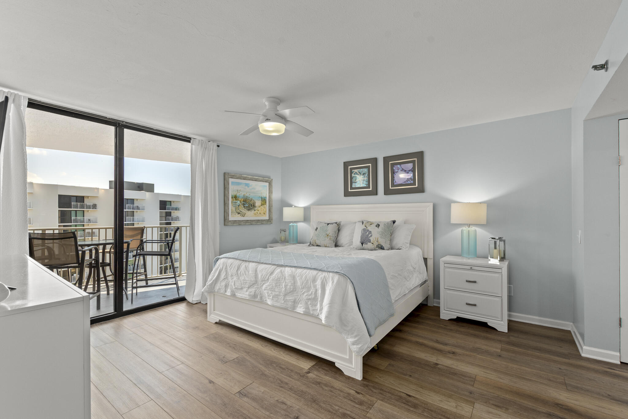 MAINSAIL CONDO PH 5 - Residential