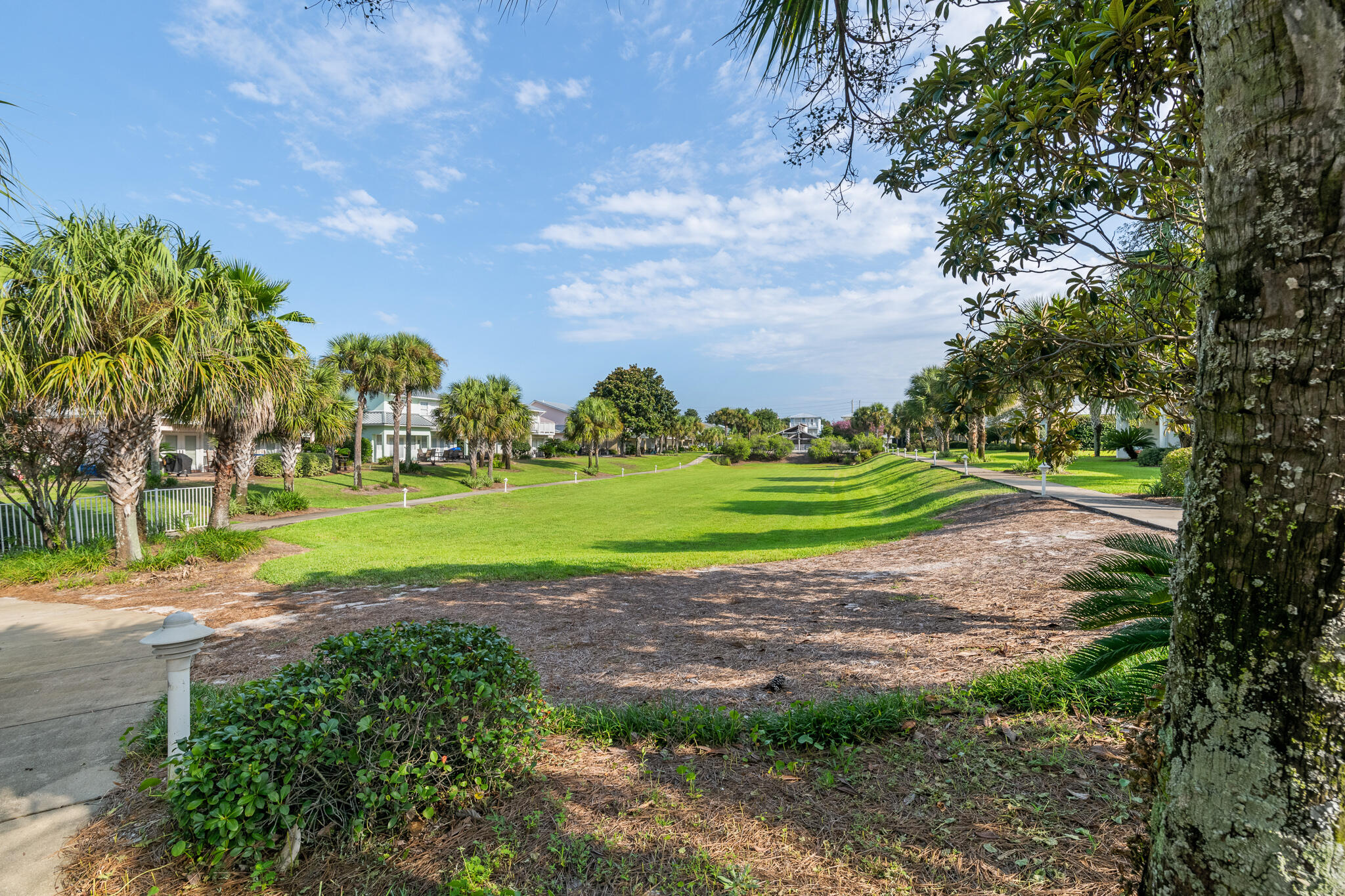 MAINSAIL CONDO PH 5 - Residential