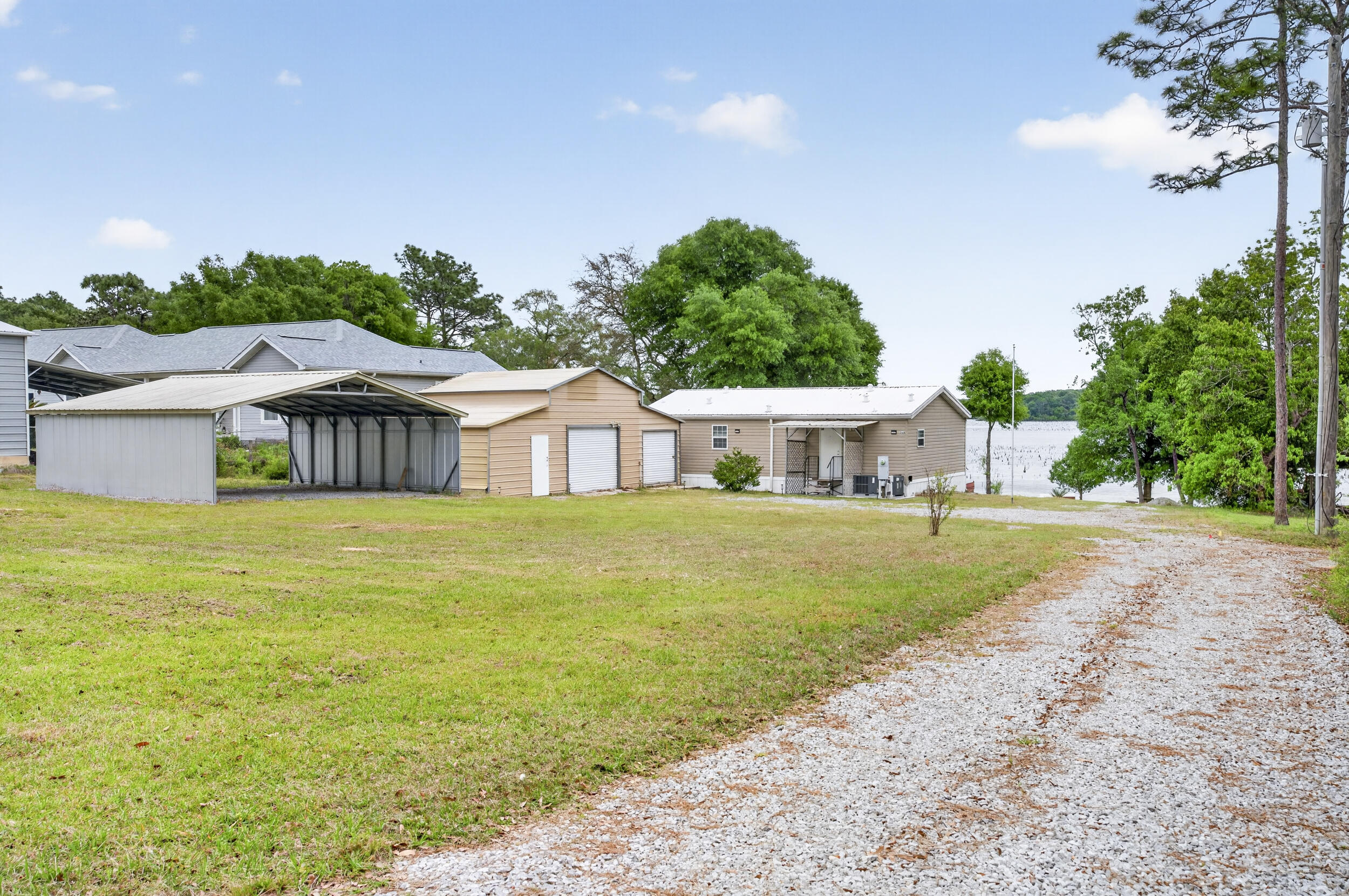 KING LAKE ESTATES - Residential
