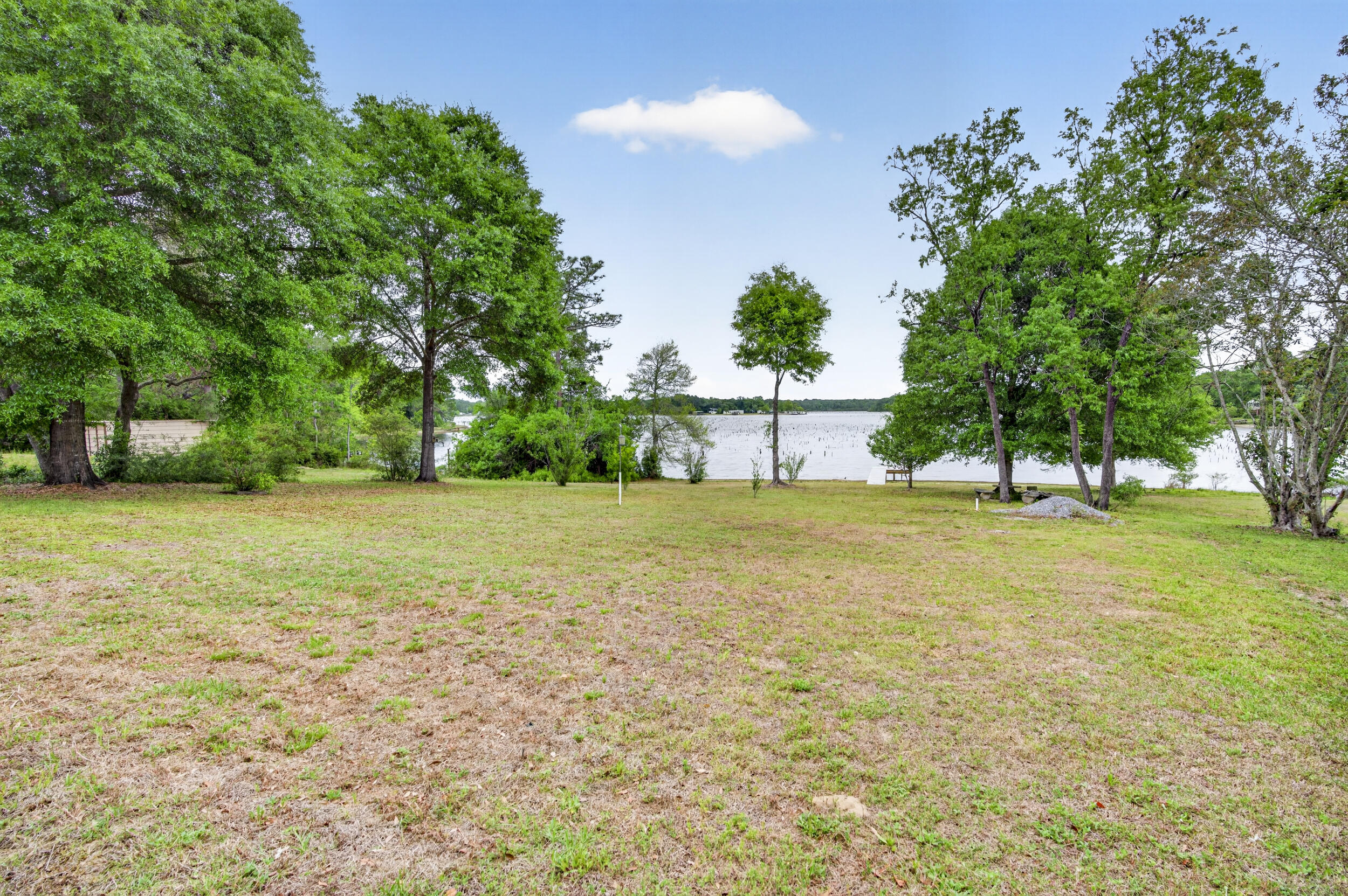 KING LAKE ESTATES - Residential
