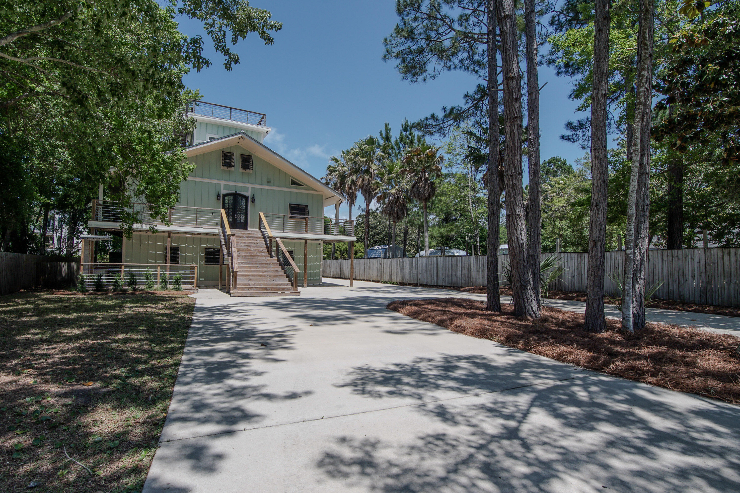 DAUGHETTES AMENDED - Residential