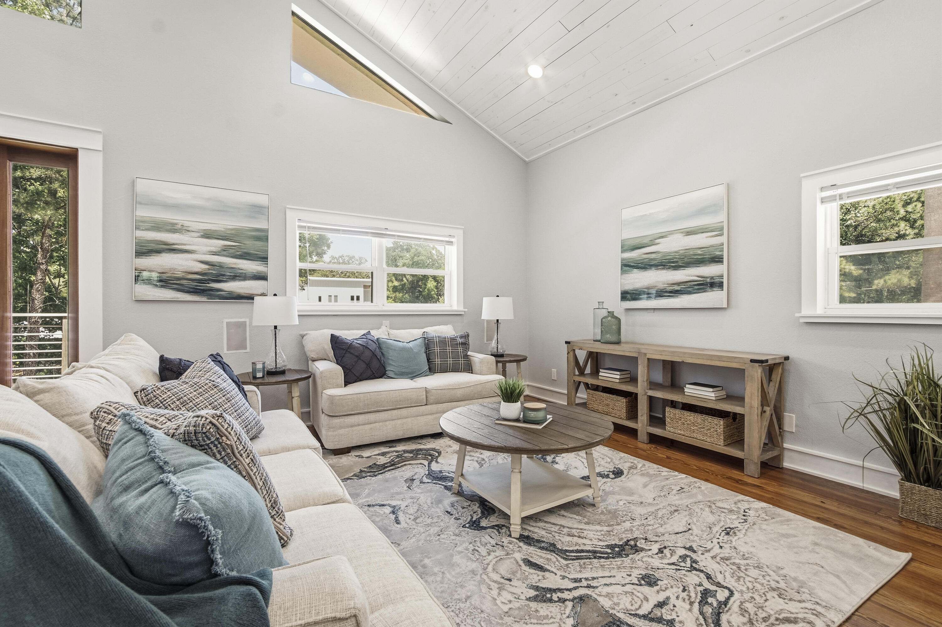 DAUGHETTES AMENDED - Residential
