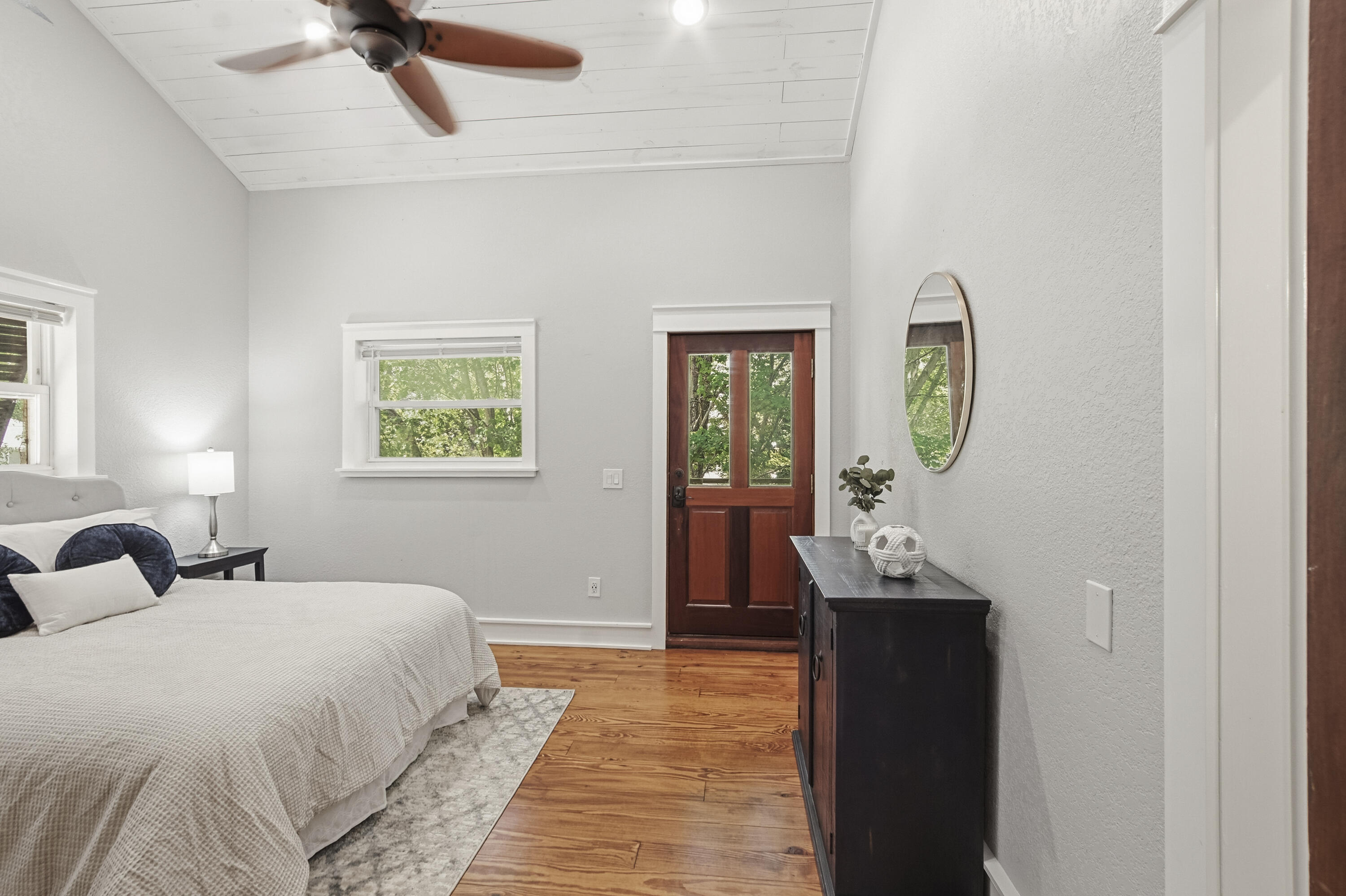 DAUGHETTES AMENDED - Residential