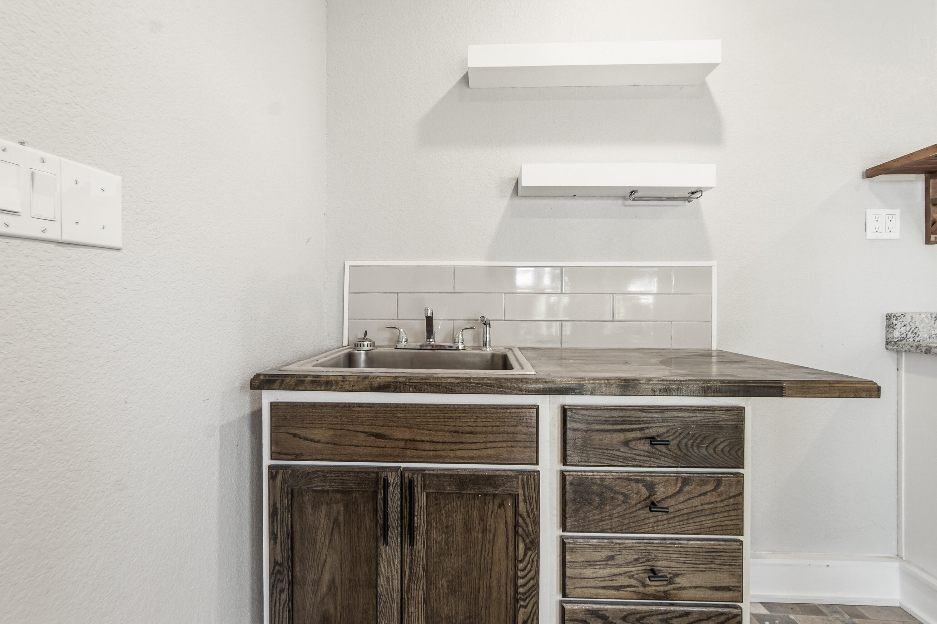 DAUGHETTES AMENDED - Residential