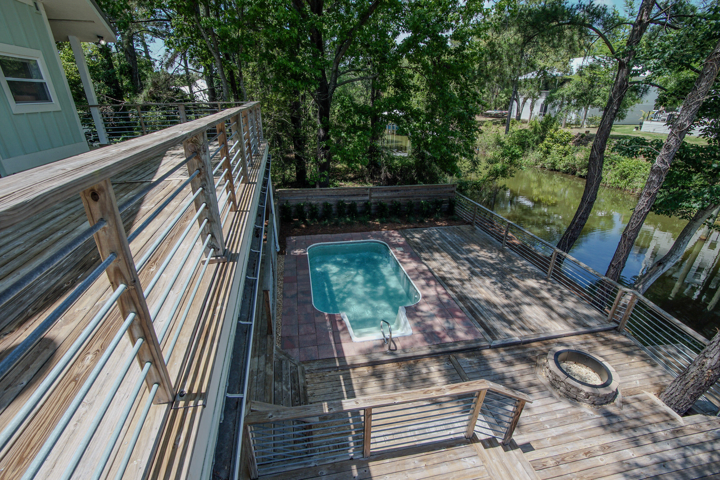 DAUGHETTES AMENDED - Residential