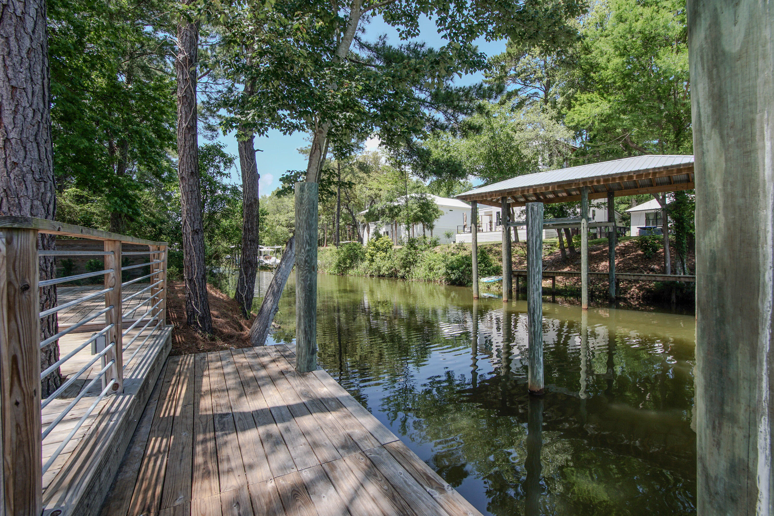 DAUGHETTES AMENDED - Residential