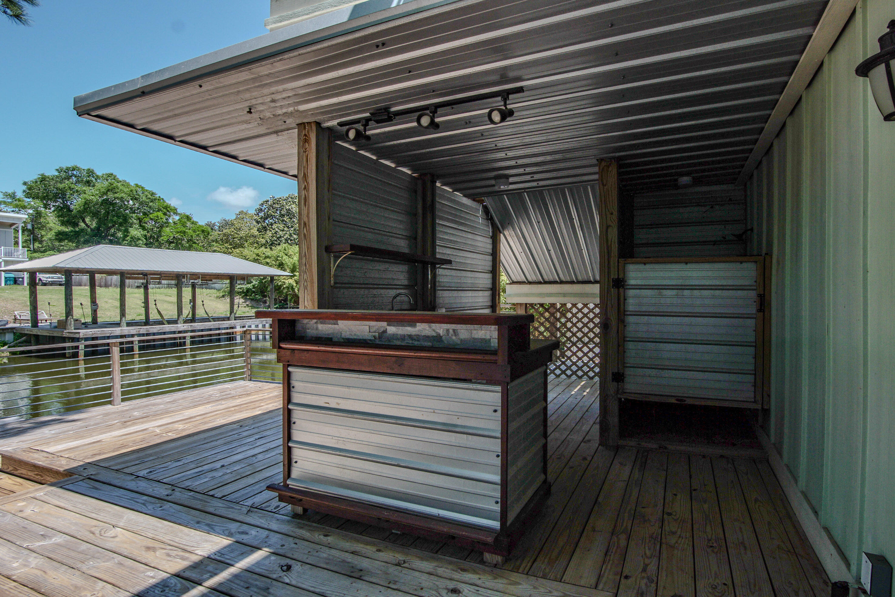 DAUGHETTES AMENDED - Residential