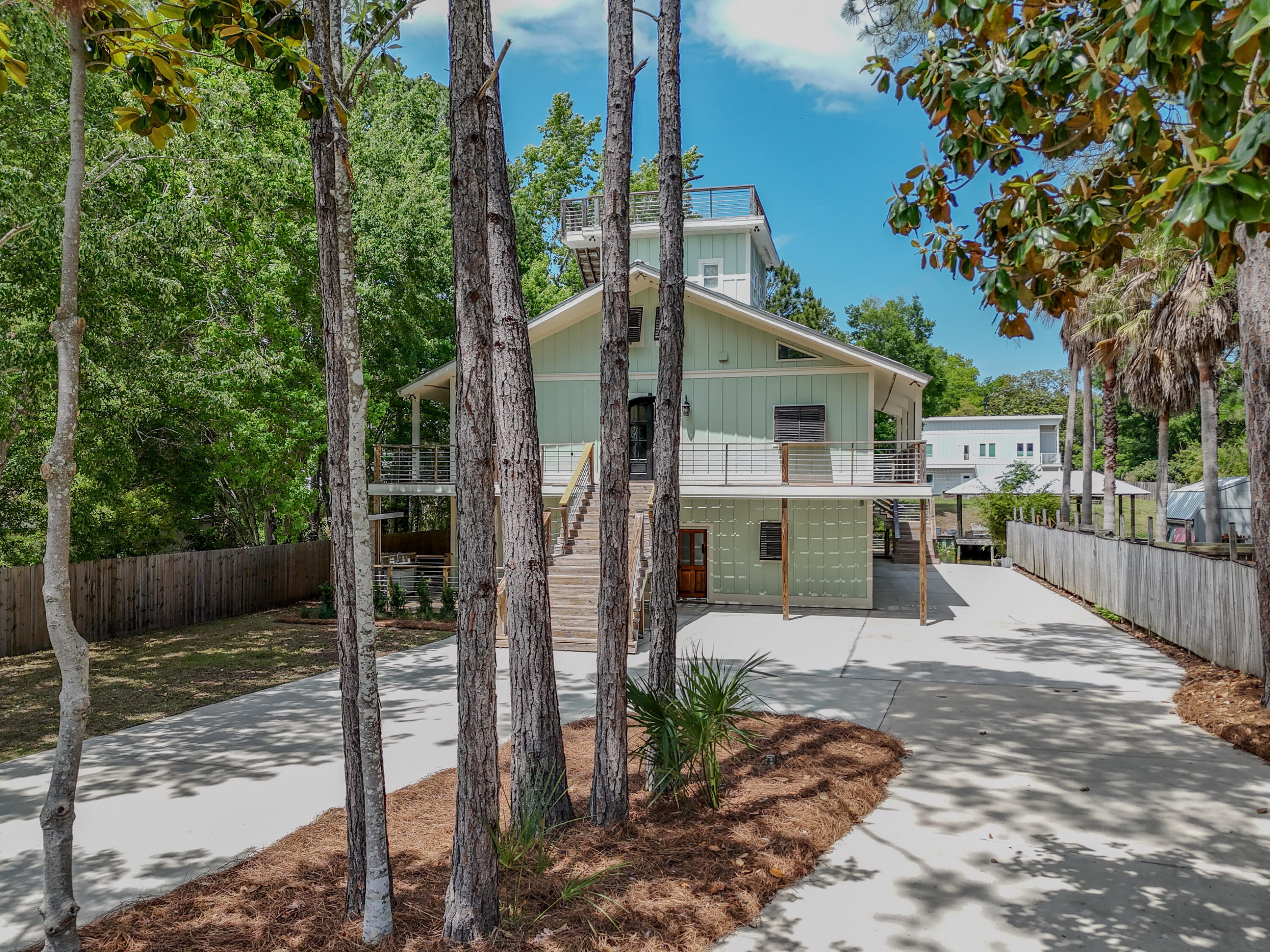 DAUGHETTES AMENDED - Residential