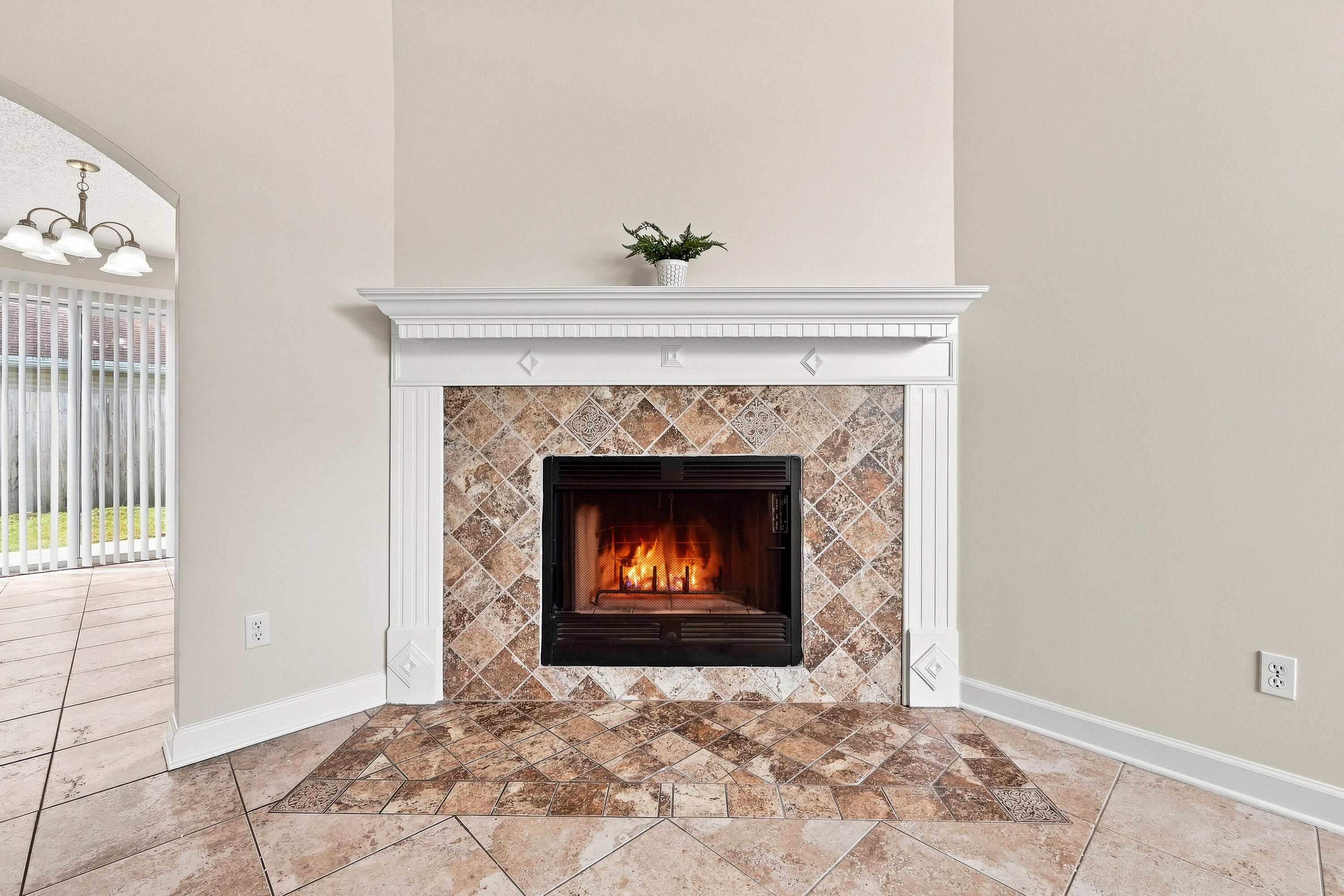 ROANOKE VILLAGE S/D - Residential