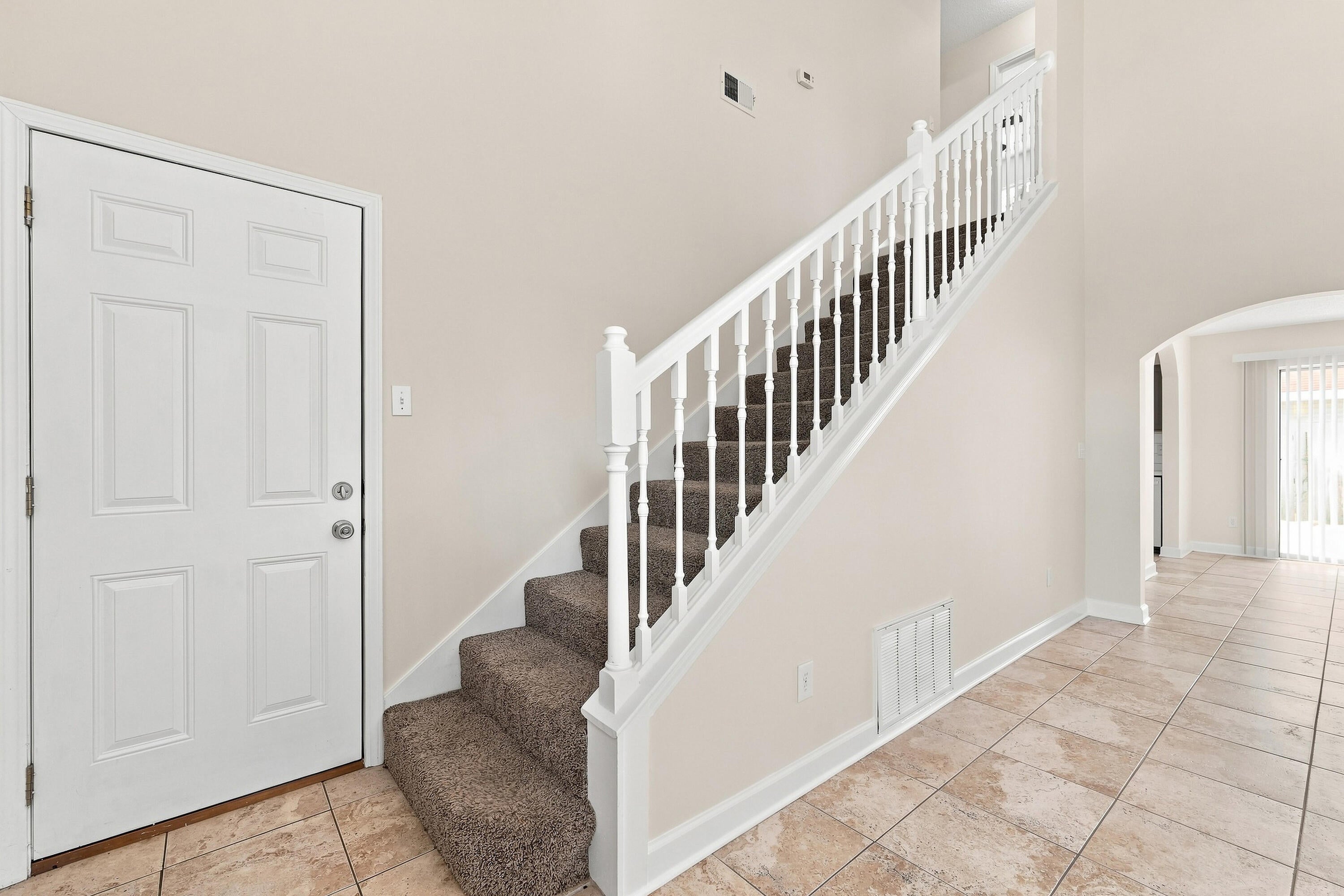 ROANOKE VILLAGE S/D - Residential