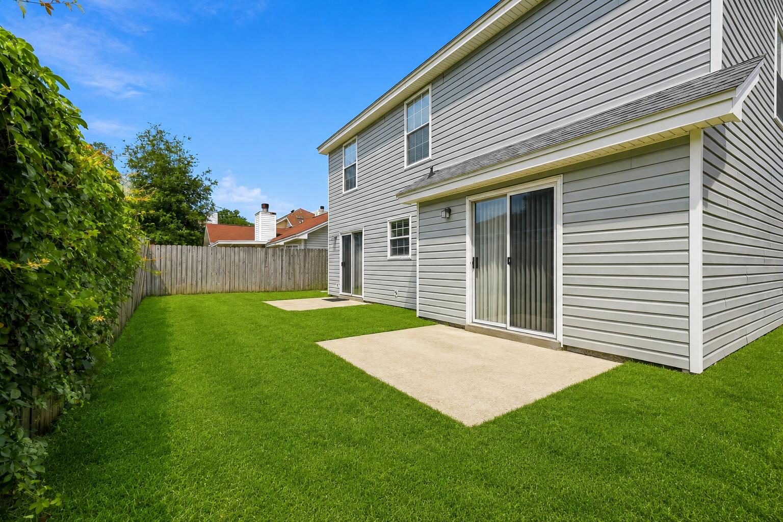 ROANOKE VILLAGE S/D - Residential