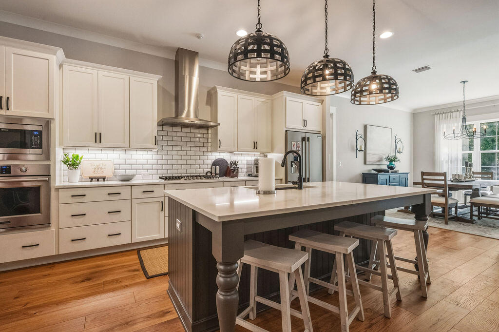 DEER MOSS CREEK - Residential