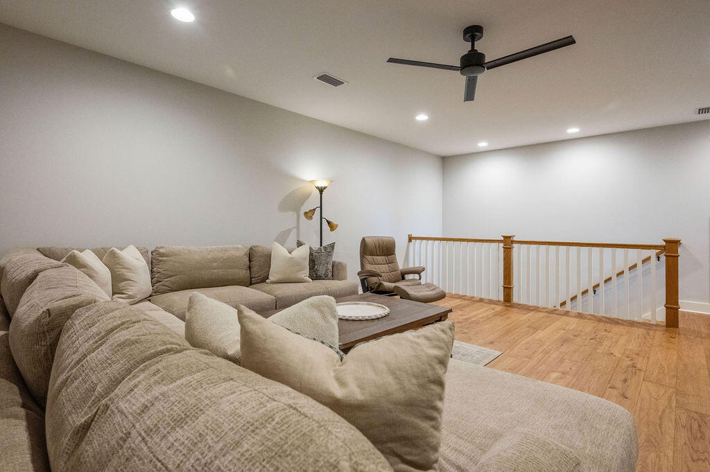 DEER MOSS CREEK - Residential