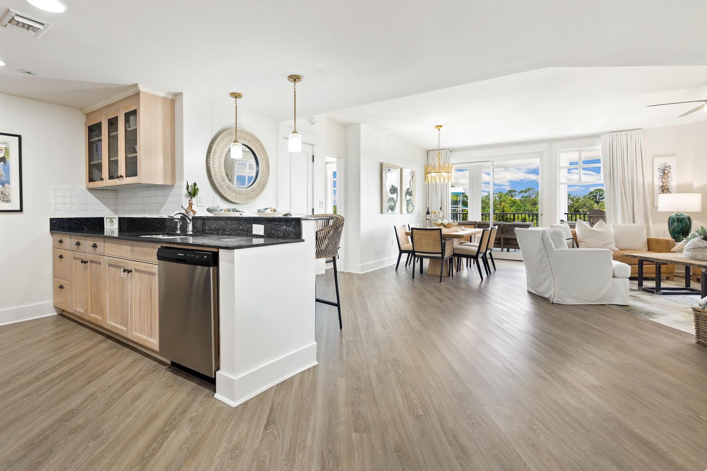 Observation Point North - Residential