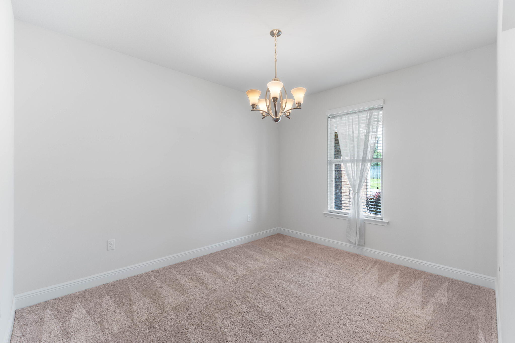 CARNEGIE HILLS - Residential