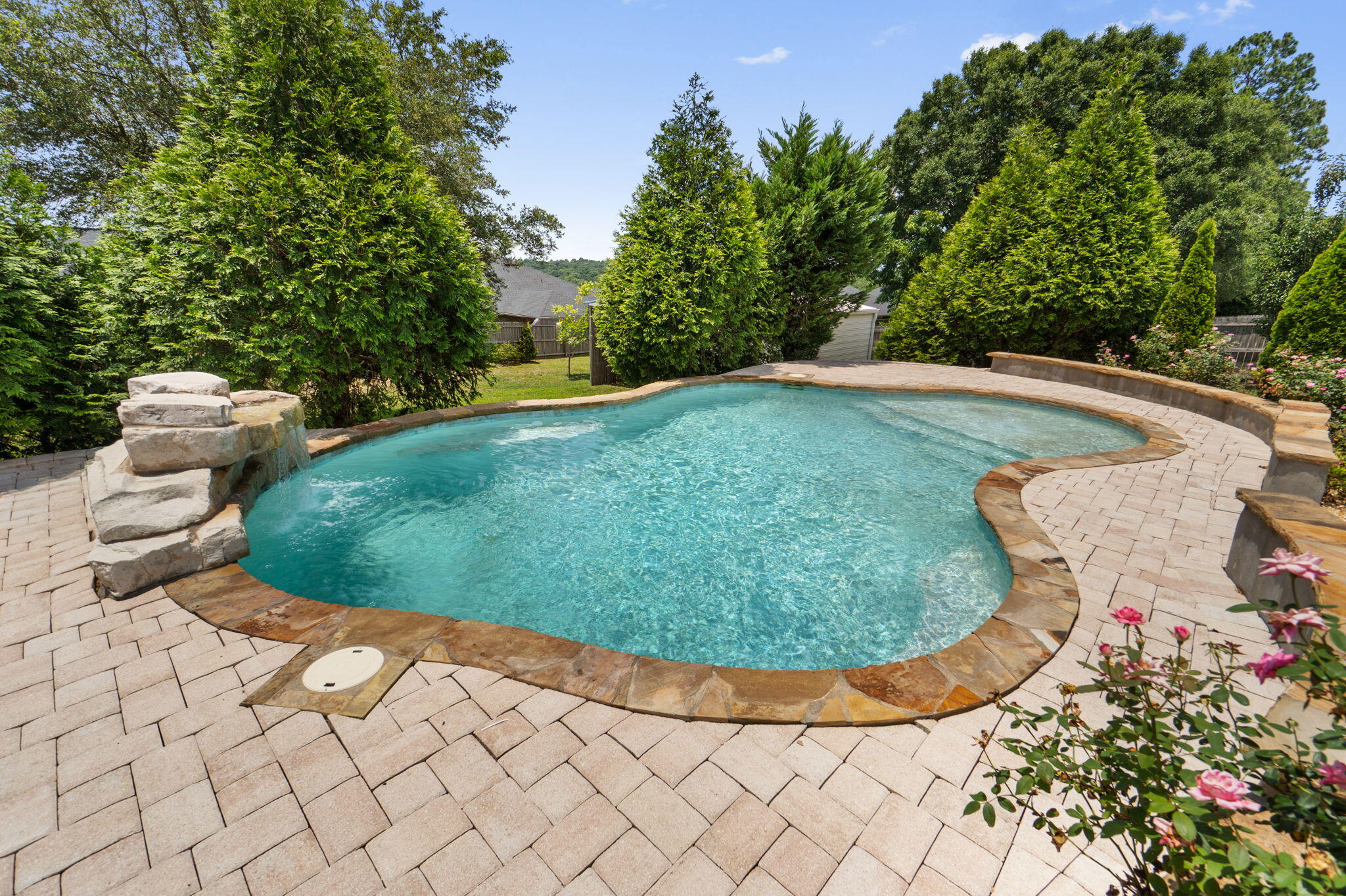 CARNEGIE HILLS - Residential