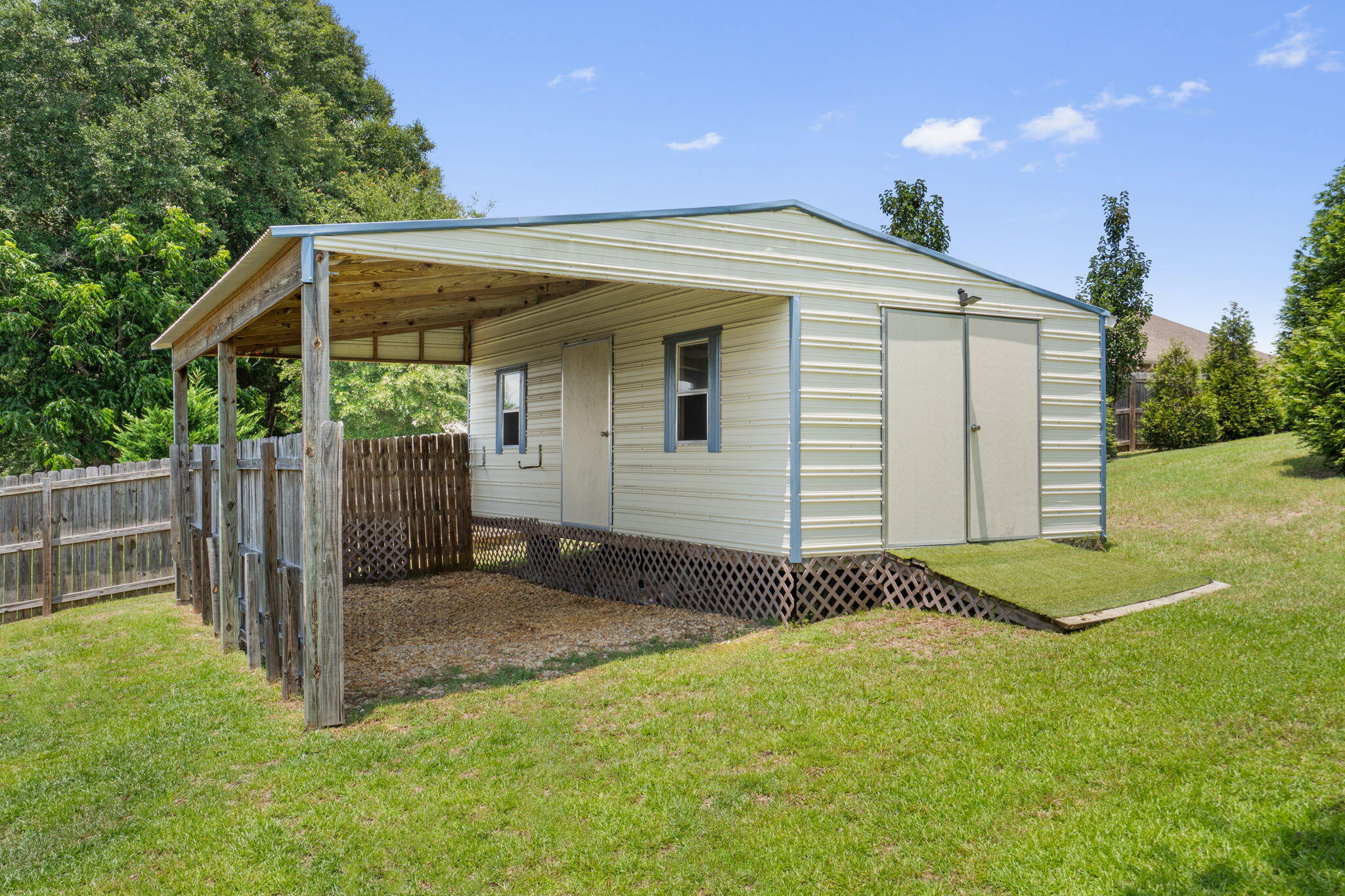 CARNEGIE HILLS - Residential