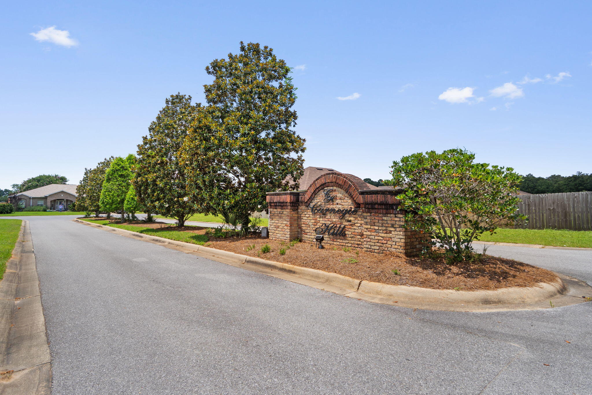 CARNEGIE HILLS - Residential