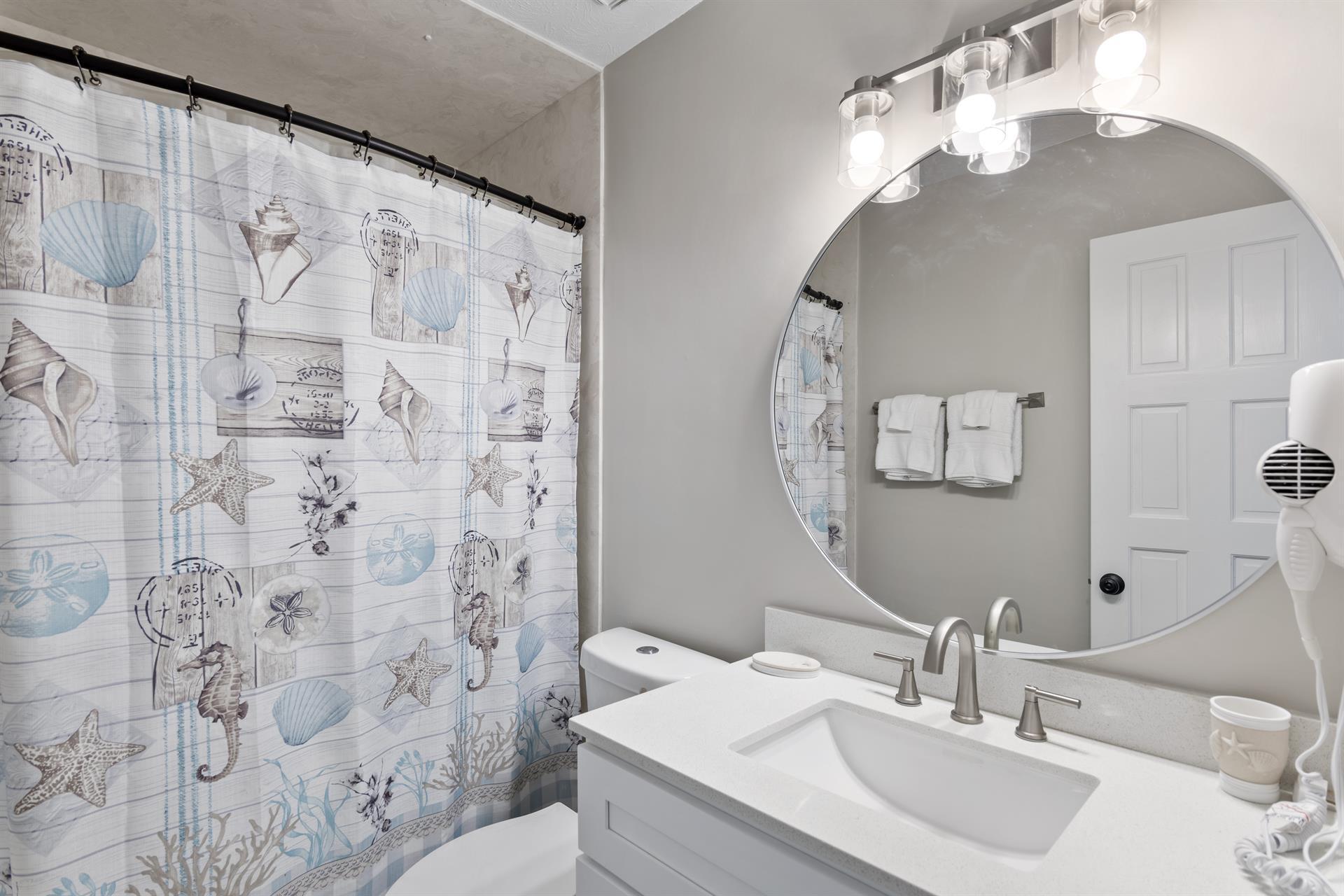 SEAFARER CONDO - Residential