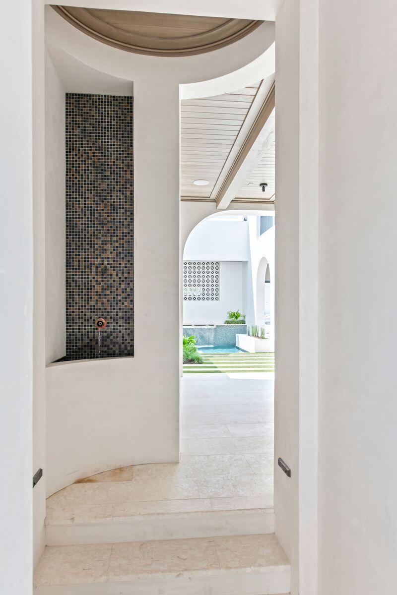 ALYS BEACH - Residential