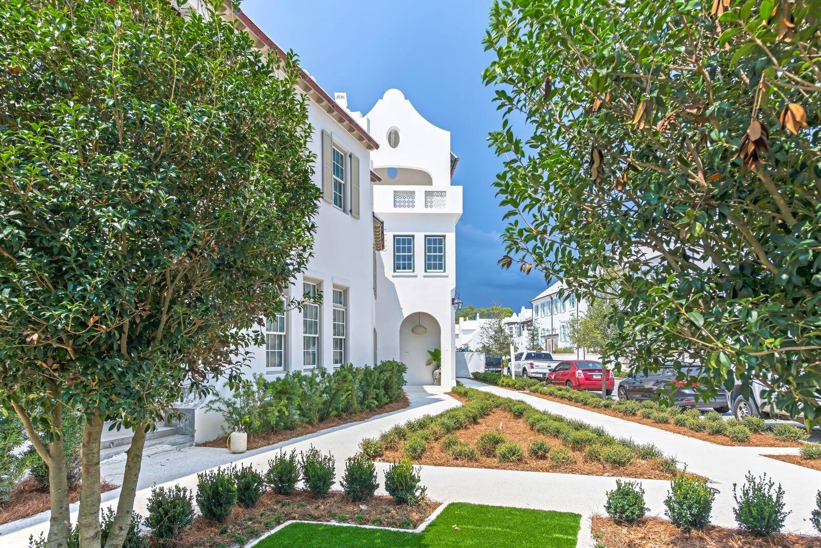 ALYS BEACH - Residential