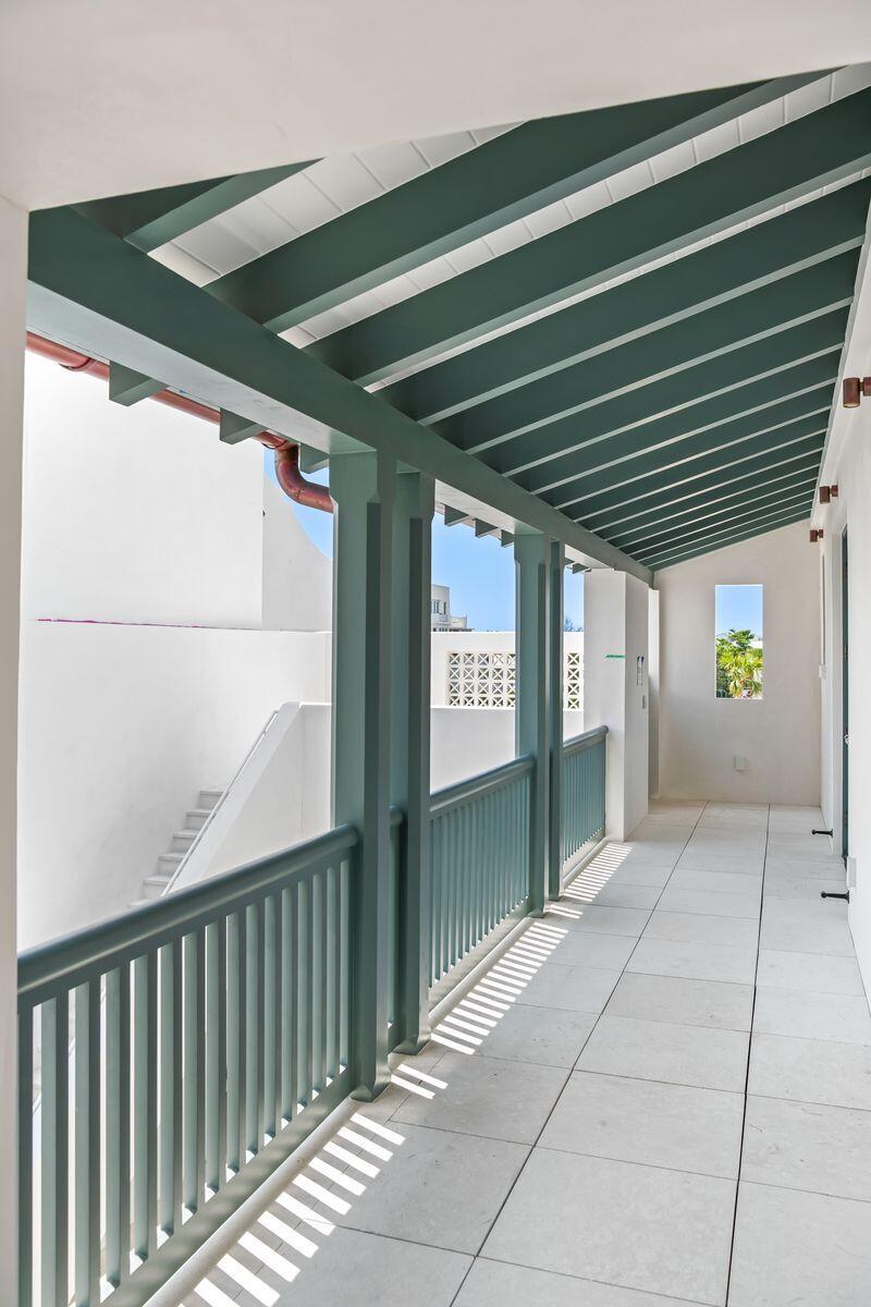 ALYS BEACH - Residential