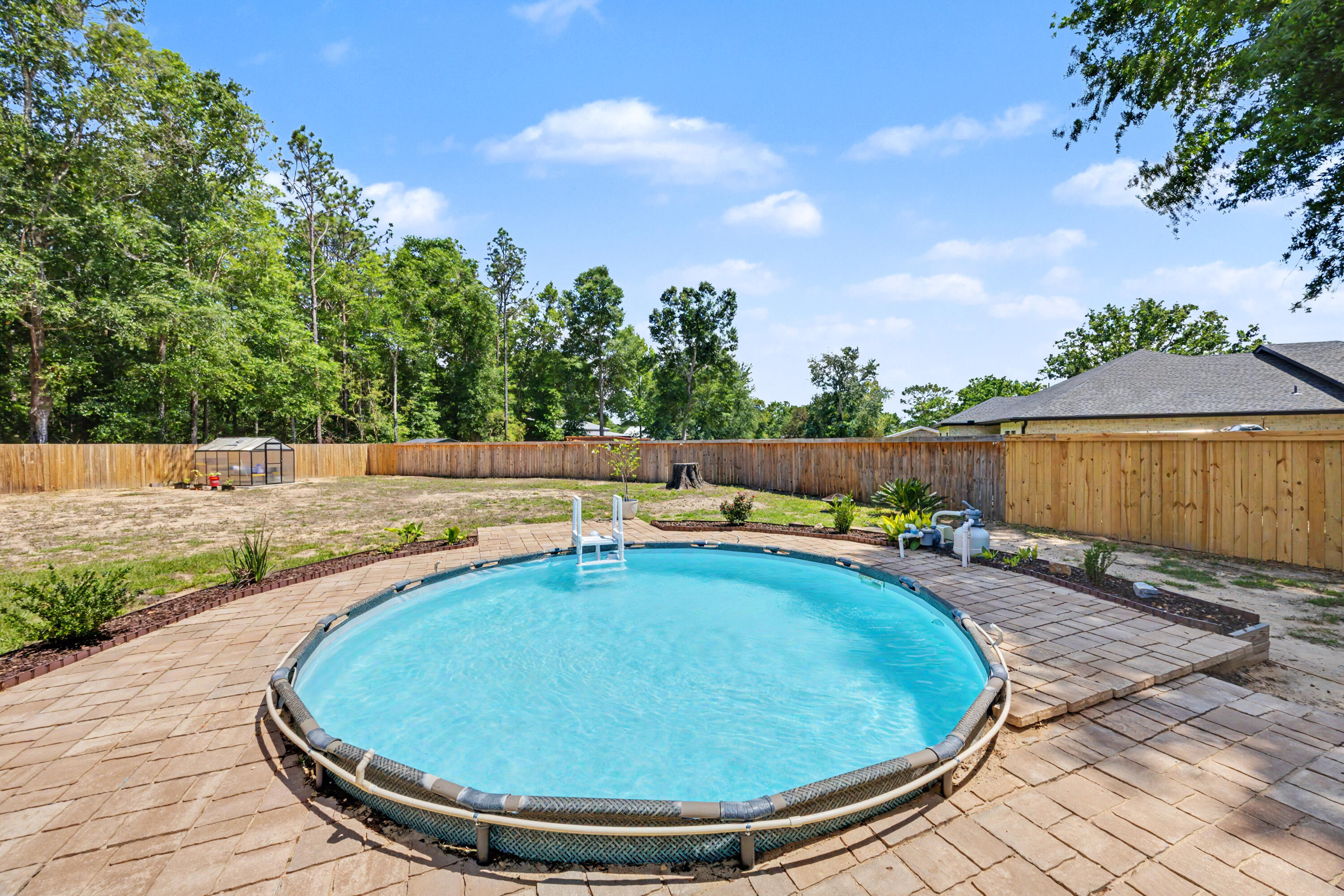 ADAMS POWELL - Residential