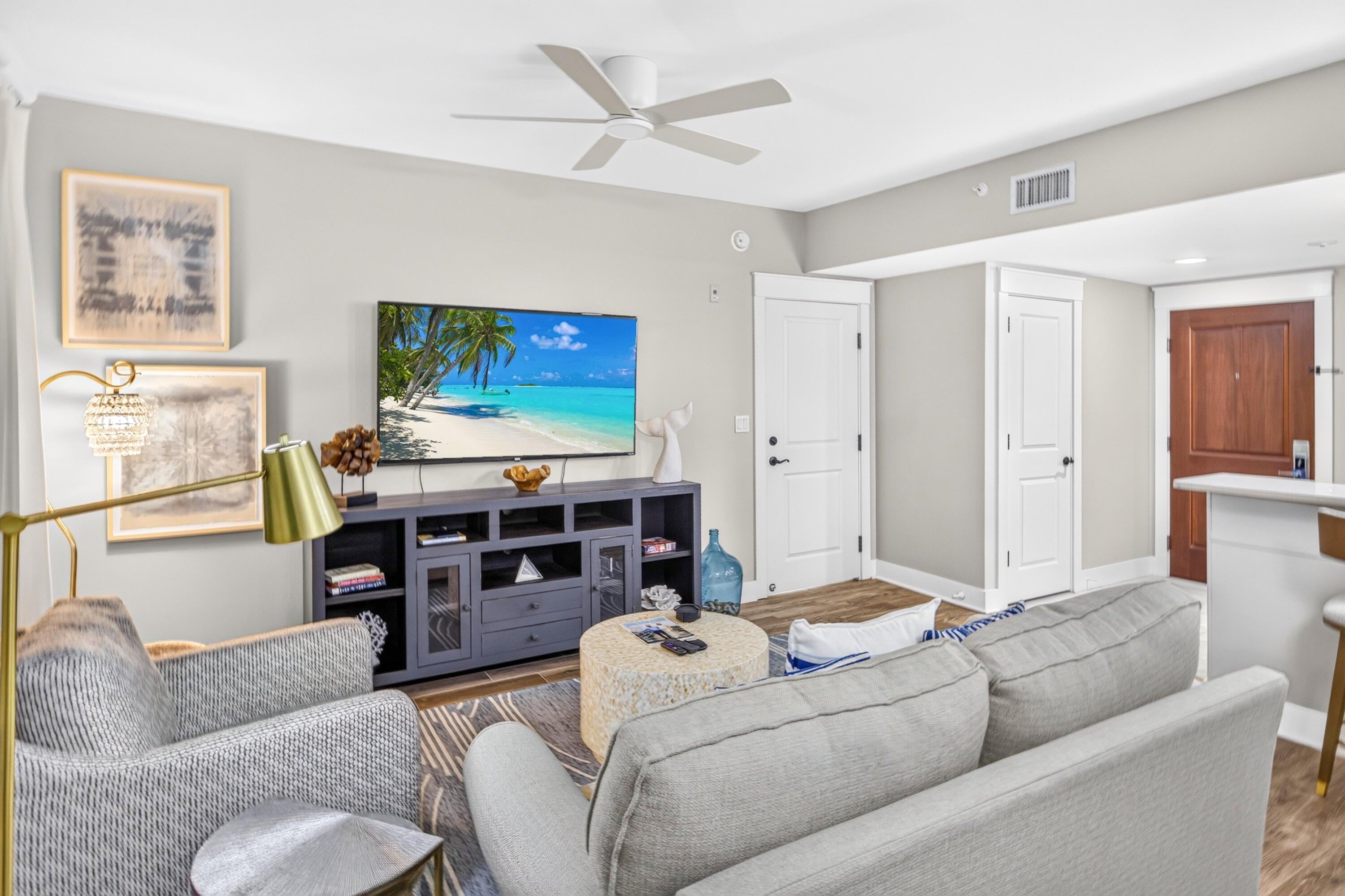 PILOT HOUSE - Residential