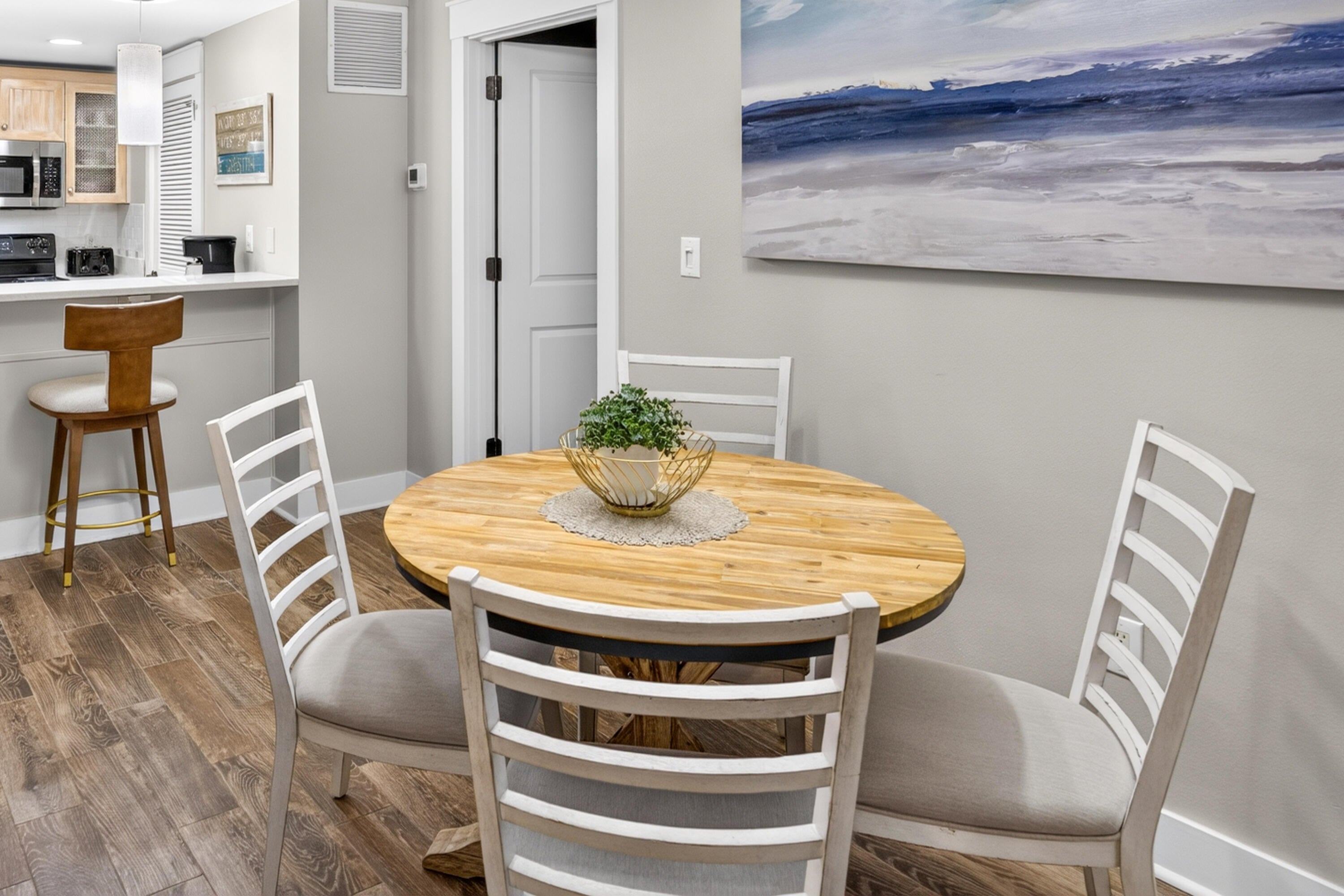 PILOT HOUSE - Residential