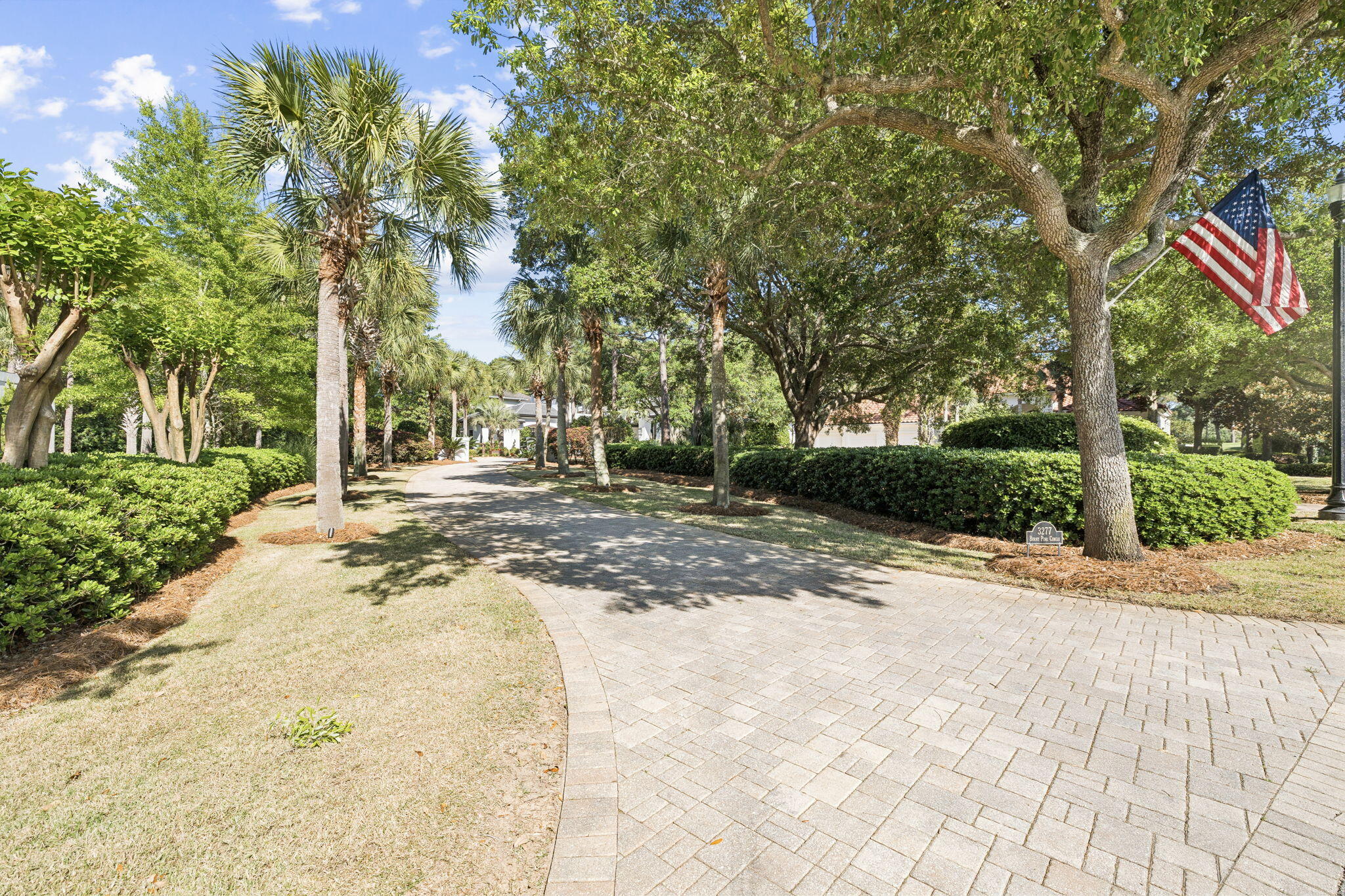 BURNT PINE - Residential