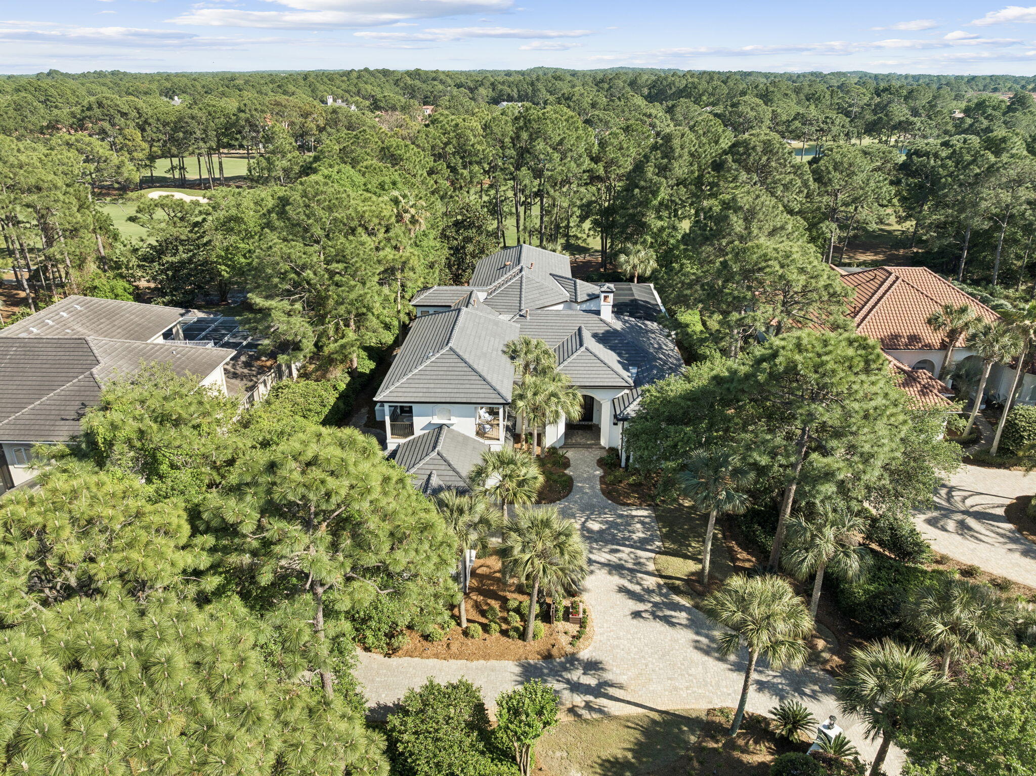 BURNT PINE - Residential