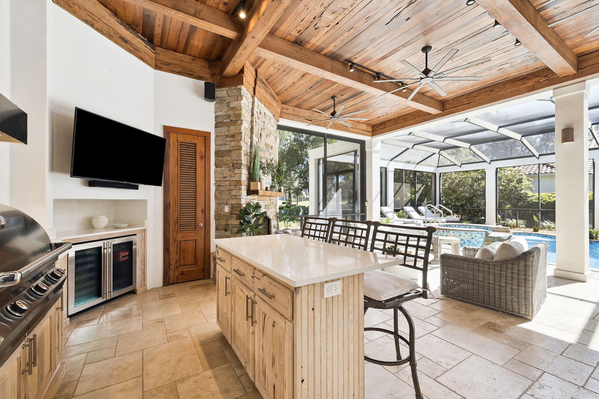 BURNT PINE - Residential