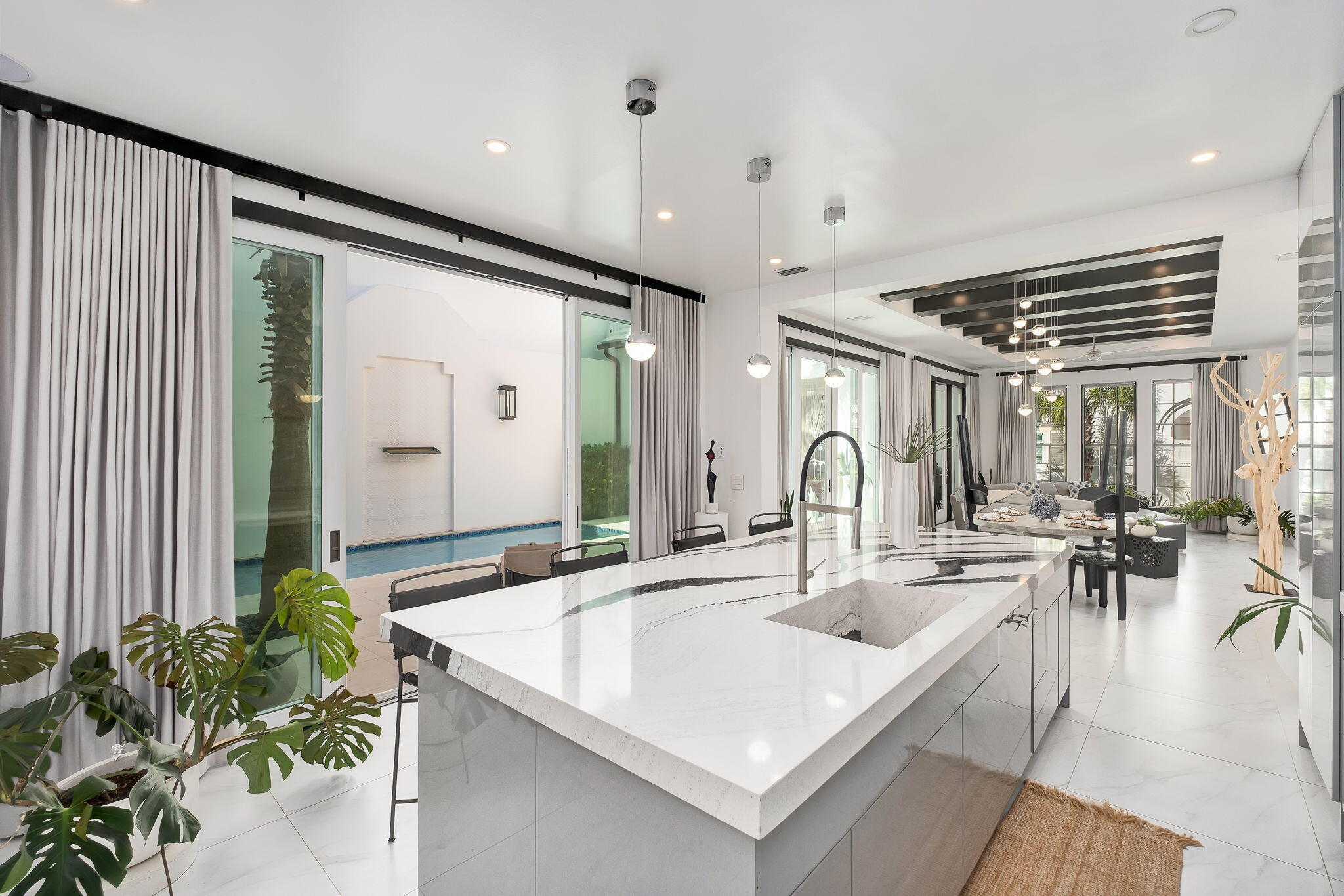 ALYS BEACH - Residential