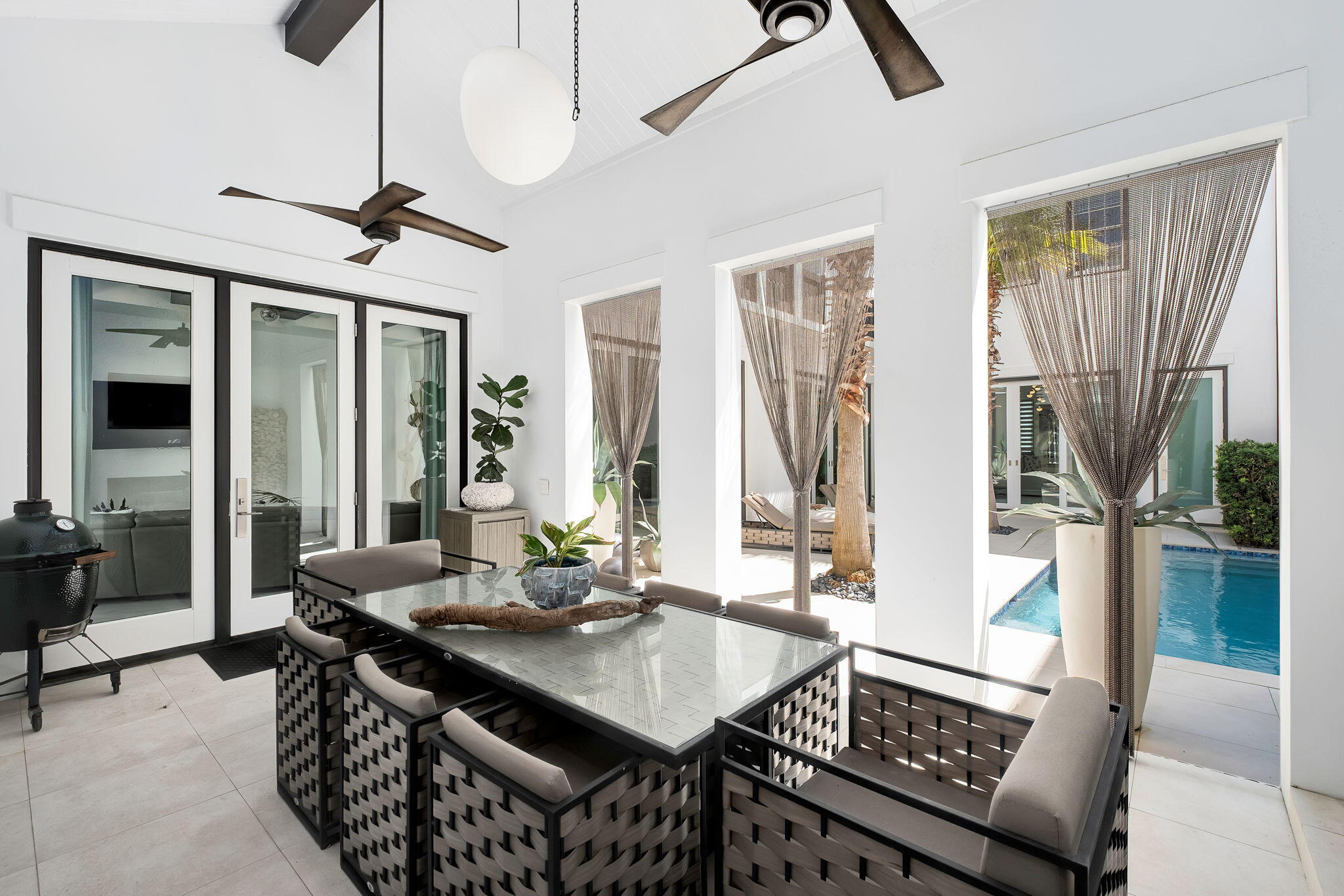 ALYS BEACH - Residential